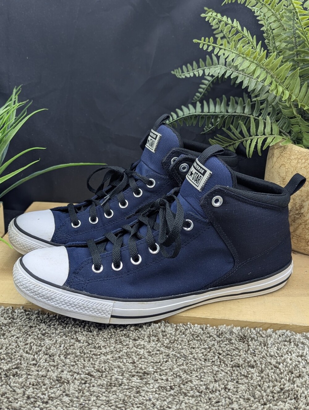 Converse Chuck Taylor All Star Blue Black Mens Size 11.5 Casual Comfort Shoes